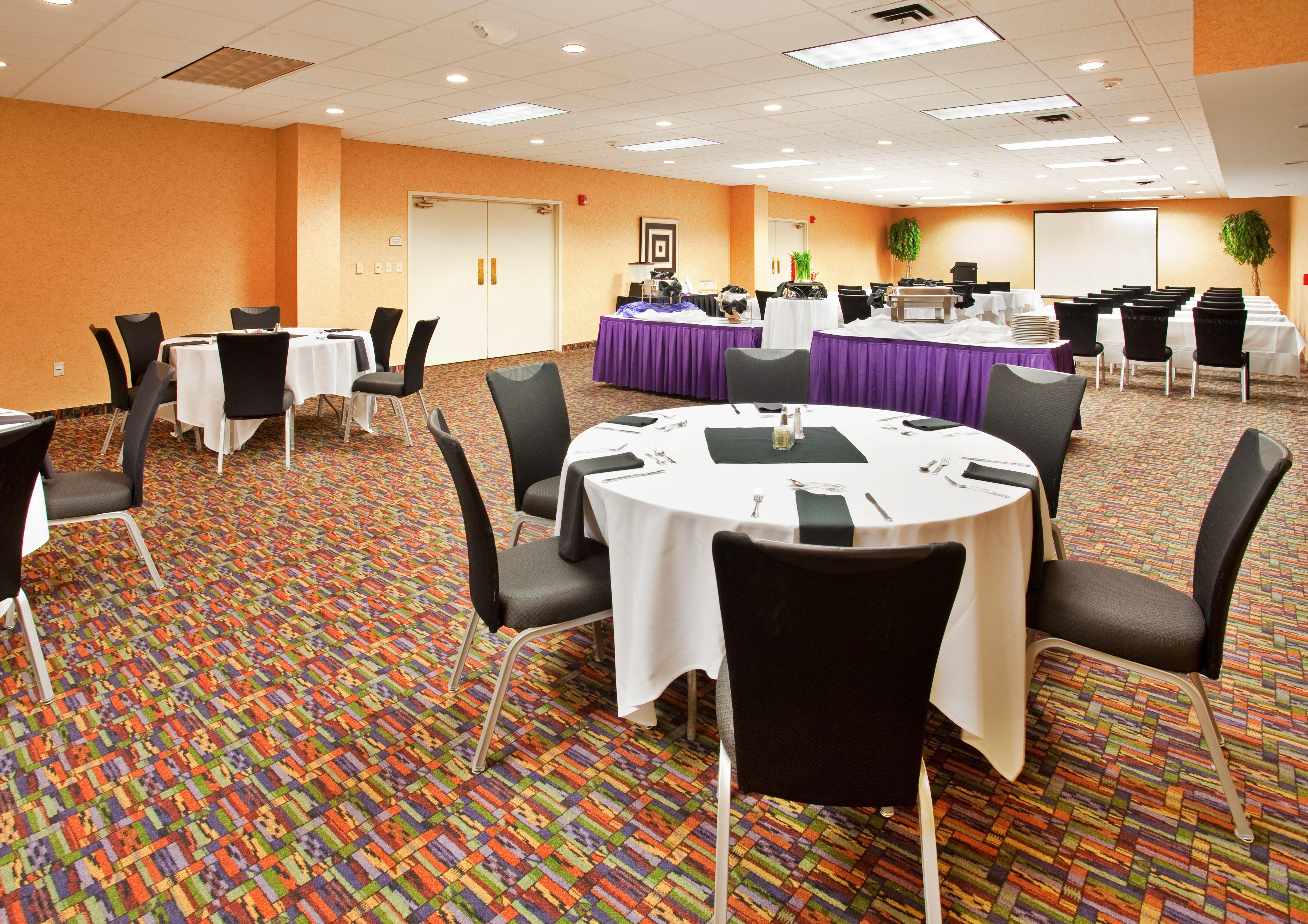 Holiday Inn At The Campus By Ihg Manhattan Exterior foto
